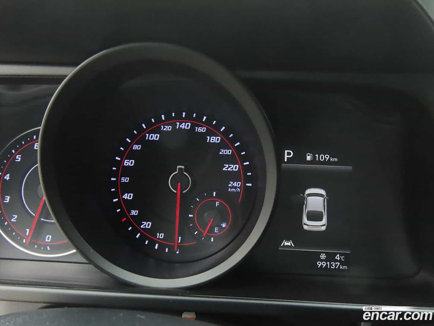 AVANTE Hyundai 2022.10-INNER-008