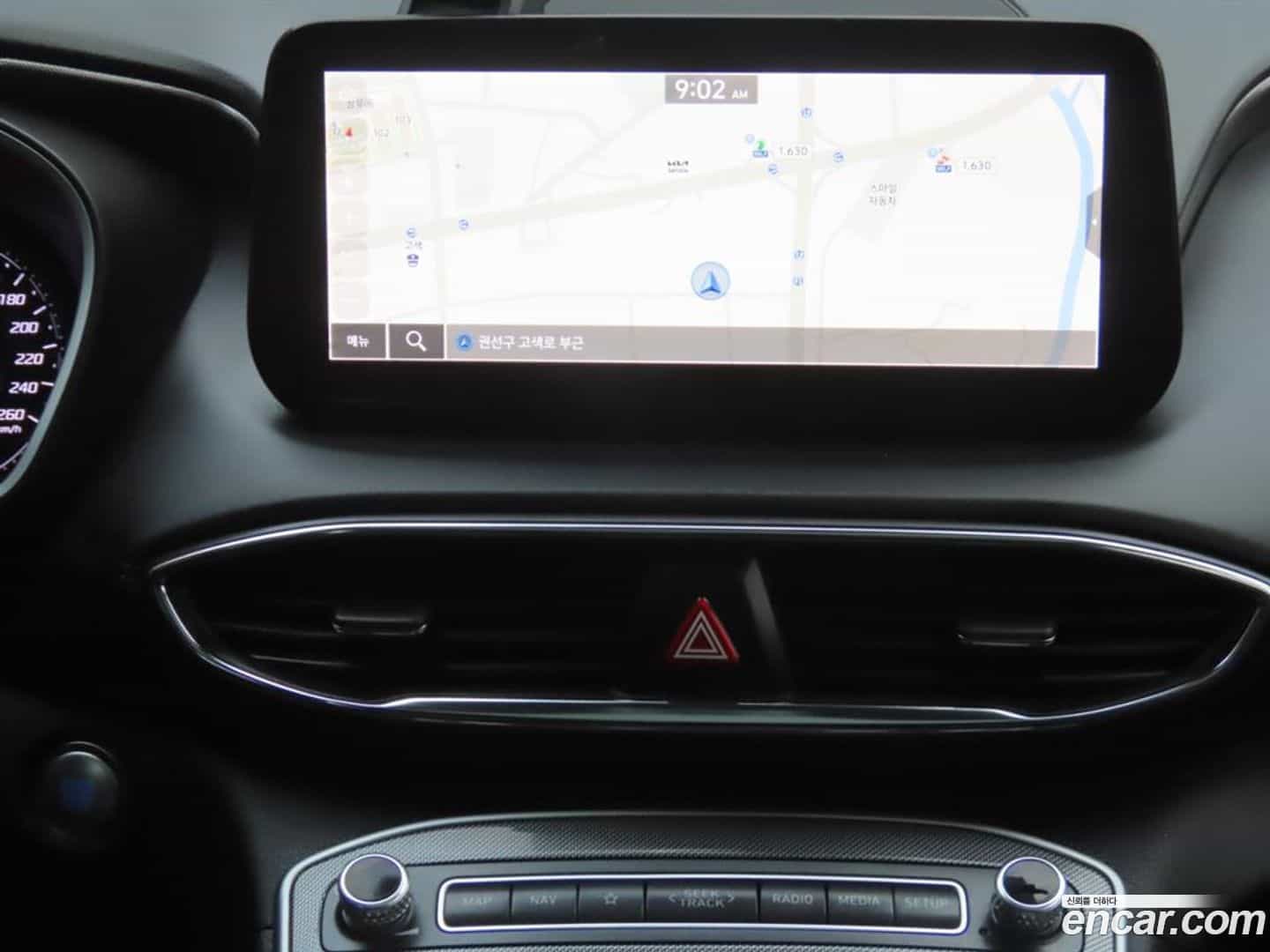 Santafe Hyundai 2020.10-INNER-008