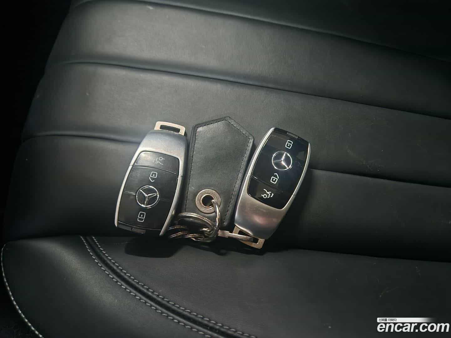 E-Class Mercedes-Benz 2019.9-OPTION-018