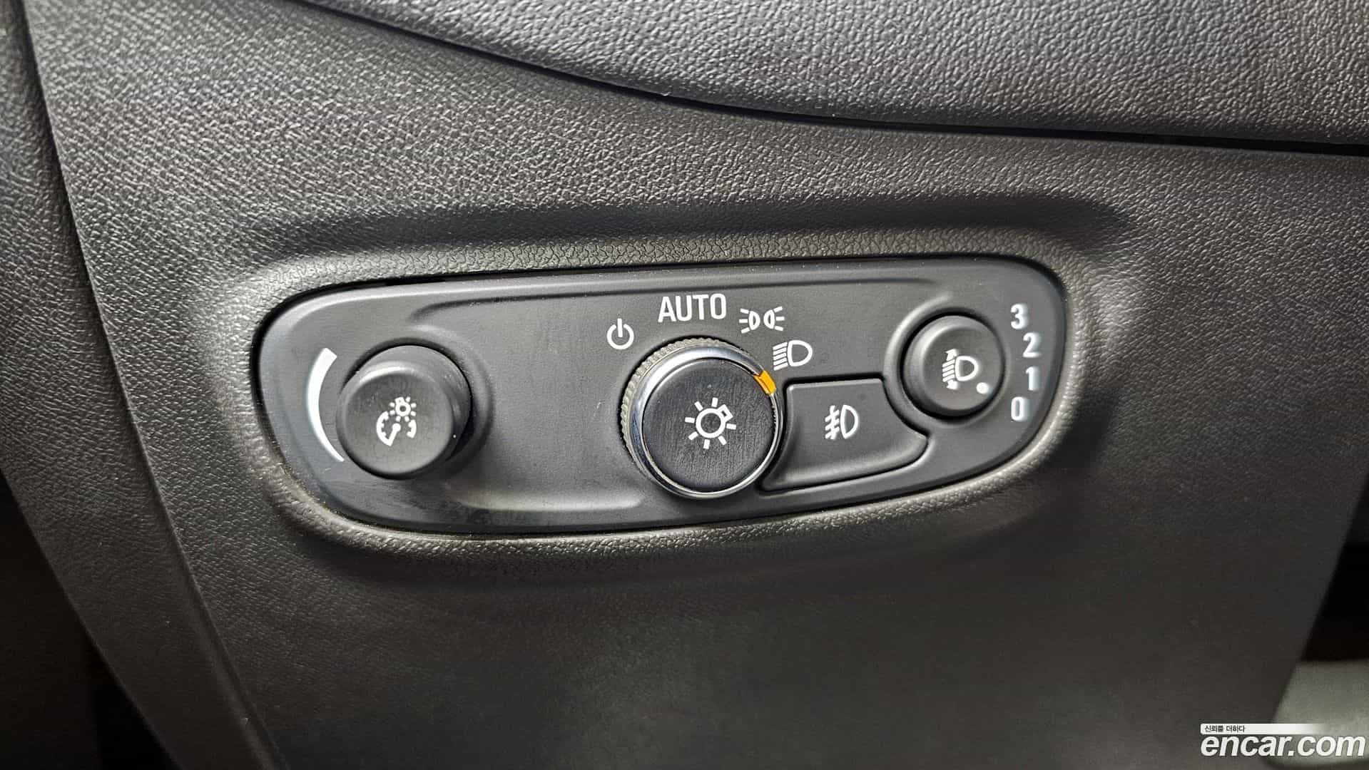 Equinox Chevrolet 2020.3-OPTION-023