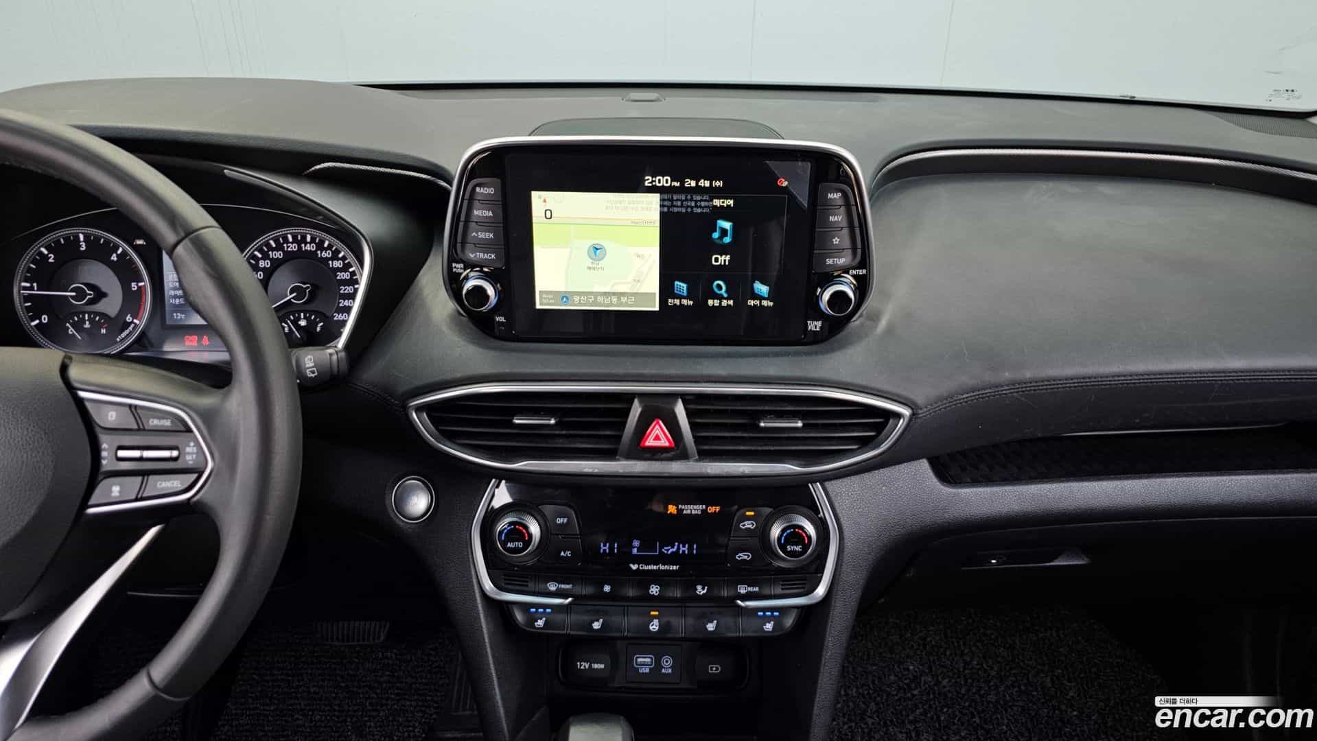 Santafe Hyundai 2018.2-OPTION-018