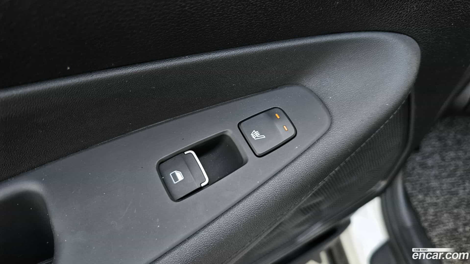 Santafe Hyundai 2018.2-OPTION-022