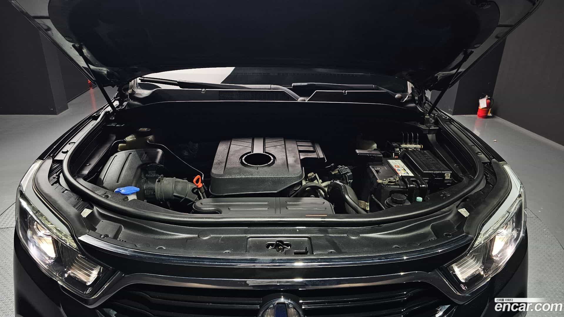 Rexton KG Mobility 2018.0-INNER-006
