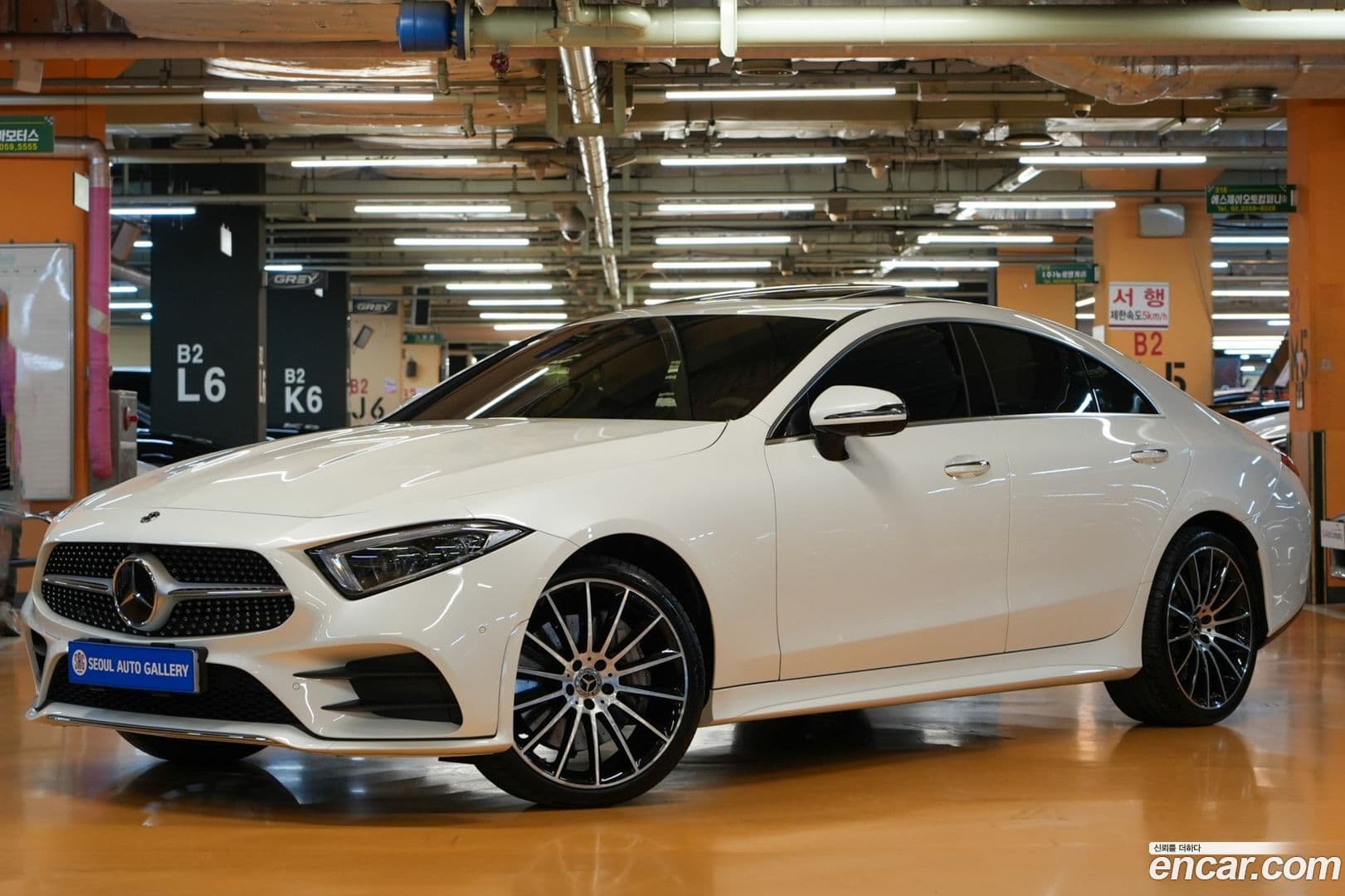 Main__Slider__Photo:CLS-Class Mercedes-Benz 2021.4-0