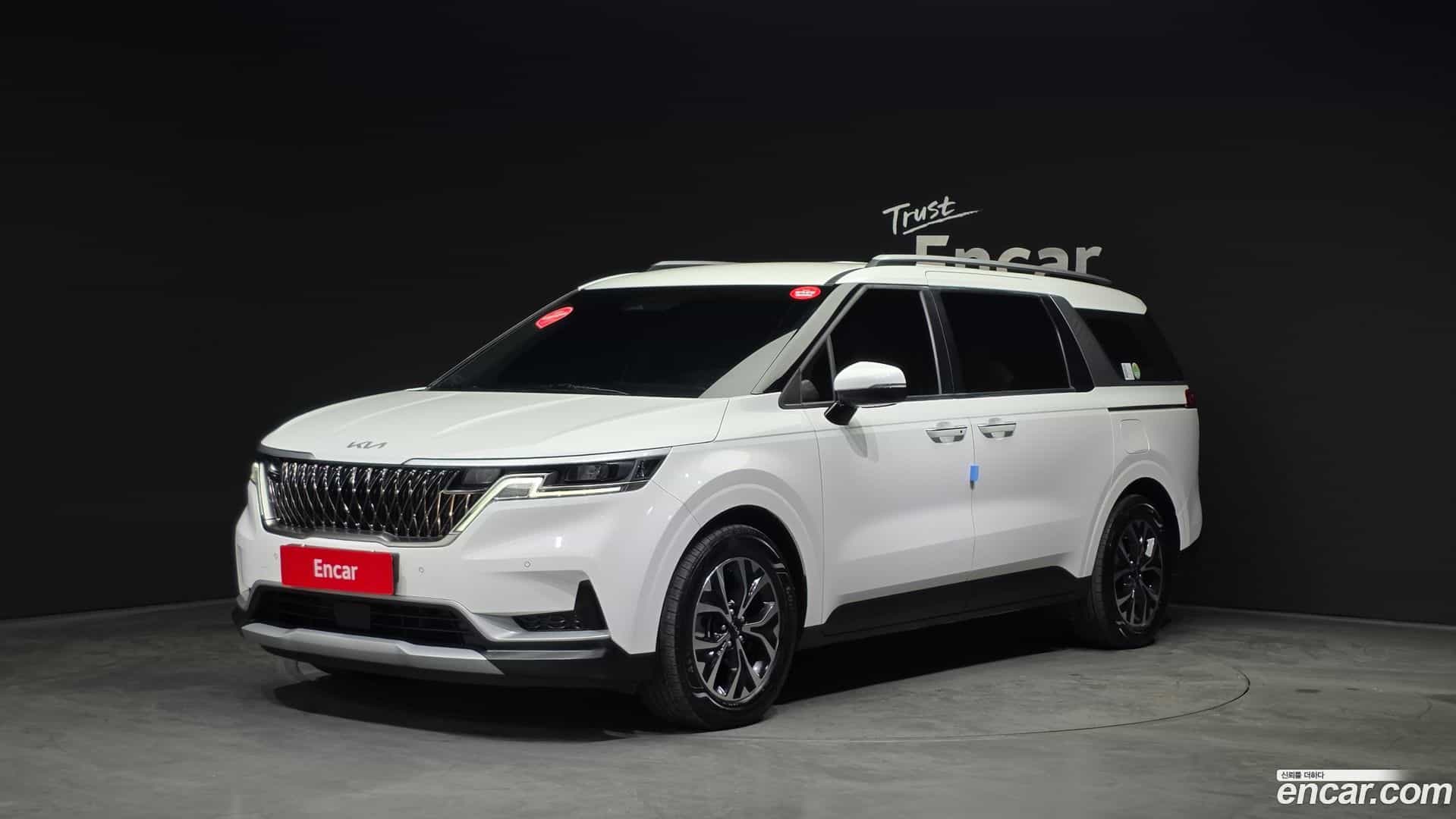 Canival Kia 2022.10-OUTER-001