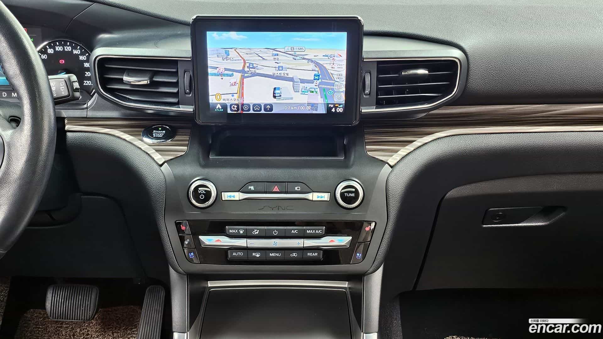Explorer Ford 2019.11-OPTION-018