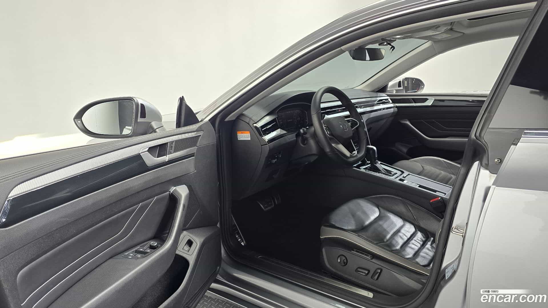 Arteon Volkswagen 2022.3-INNER-010