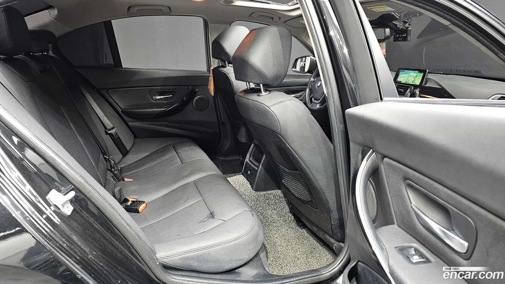 3-Series BMW 2018.2-OPTION-015