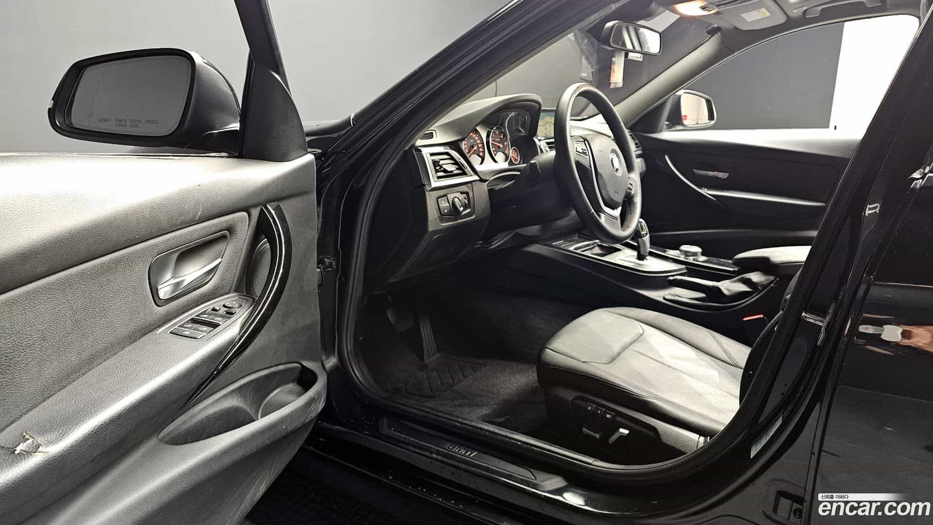 3-Series BMW 2018.2-OPTION-016