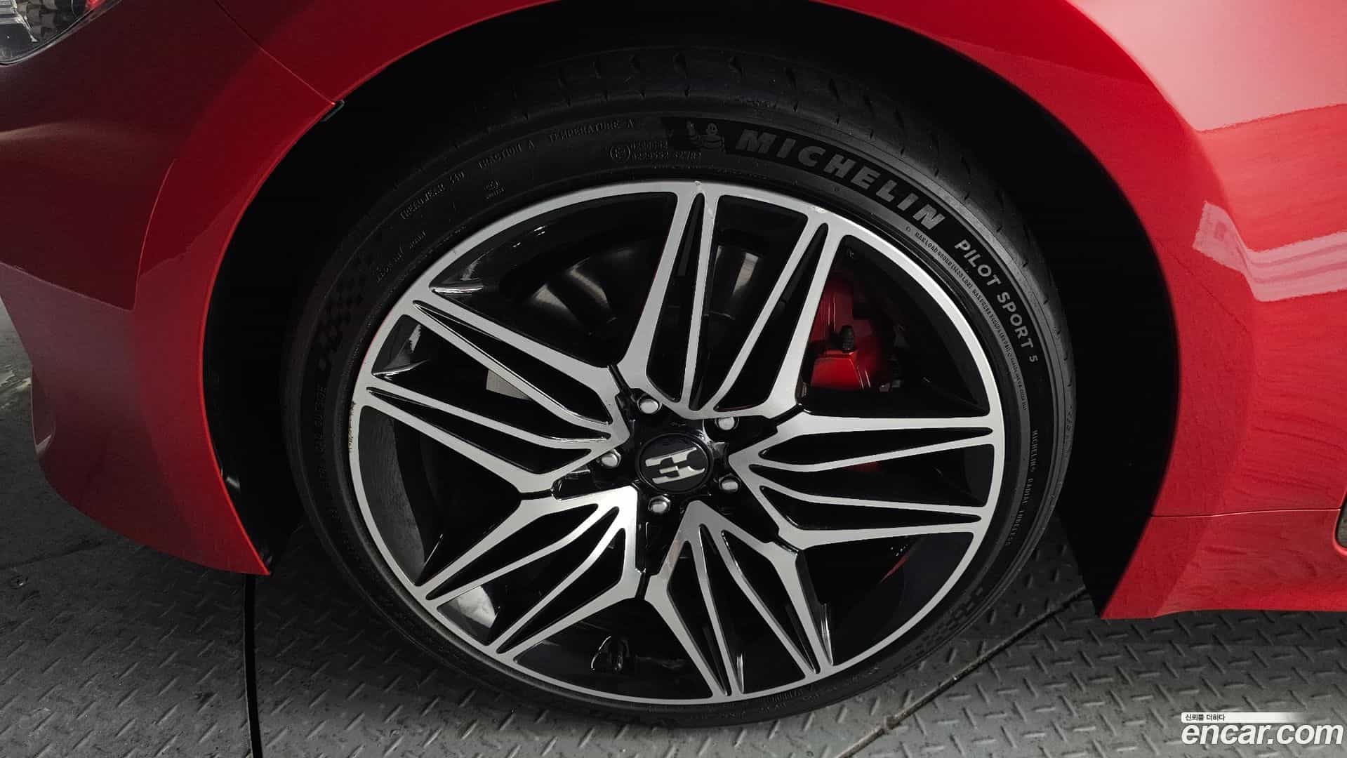 Stinger Kia 2020.11-OUTER-005