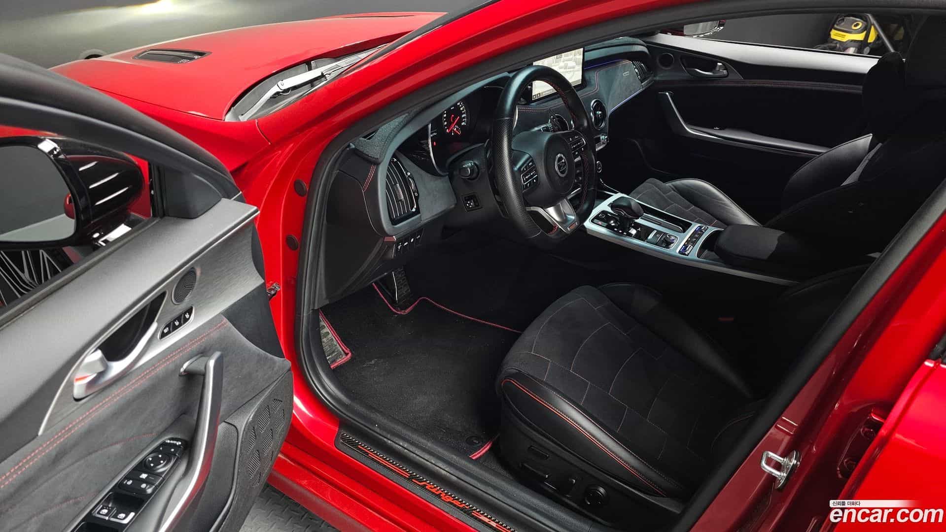 Stinger Kia 2020.11-OPTION-015