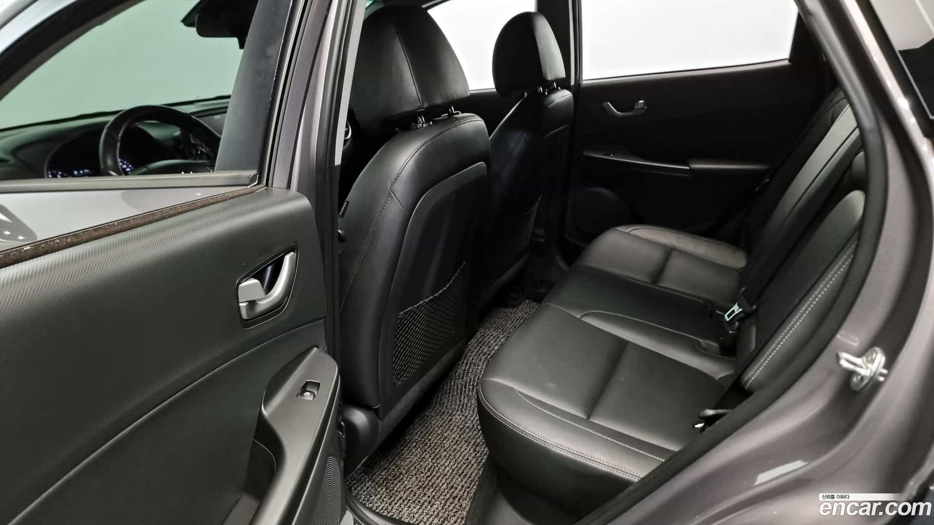 Kona Hyundai 2017.9-OPTION-016