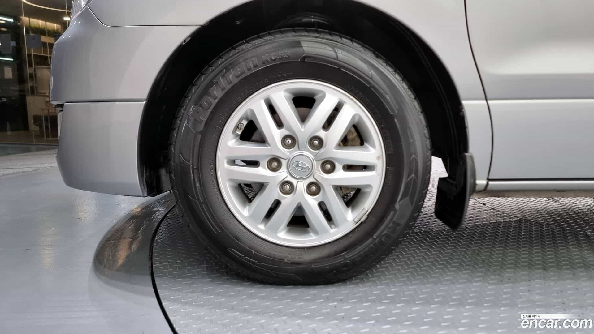 Starex Hyundai 2017.3-OUTER-005