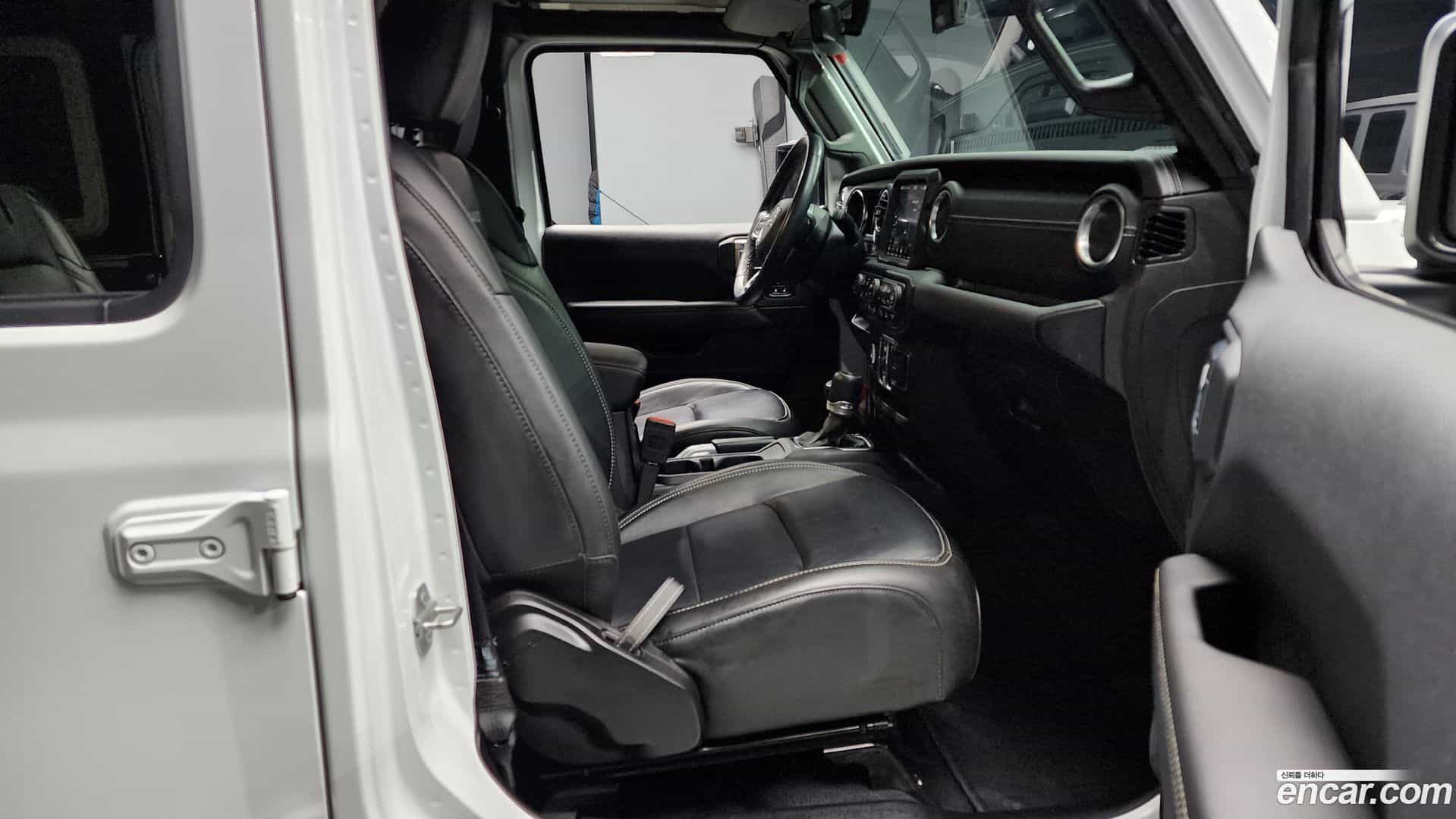 Wrangler Jeep 2022.9-OPTION-015