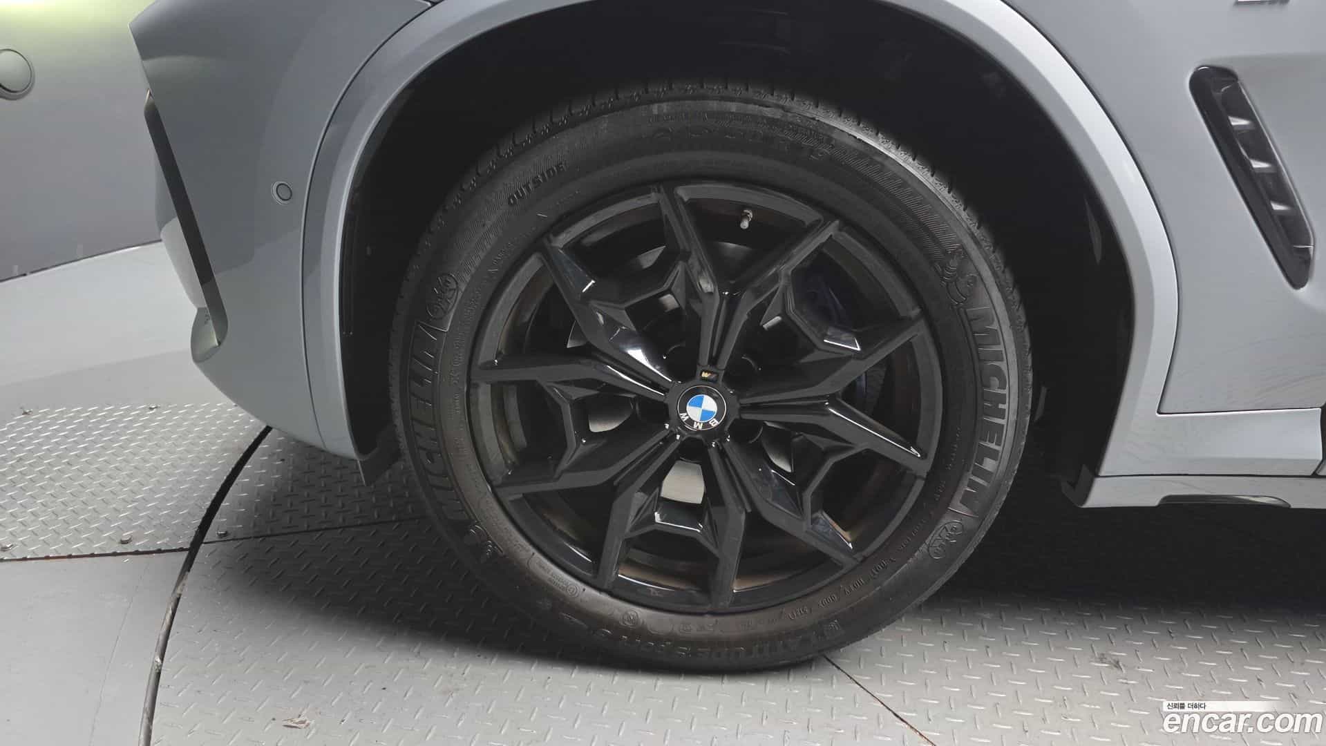 X4 BMW 2022.6-OUTER-005