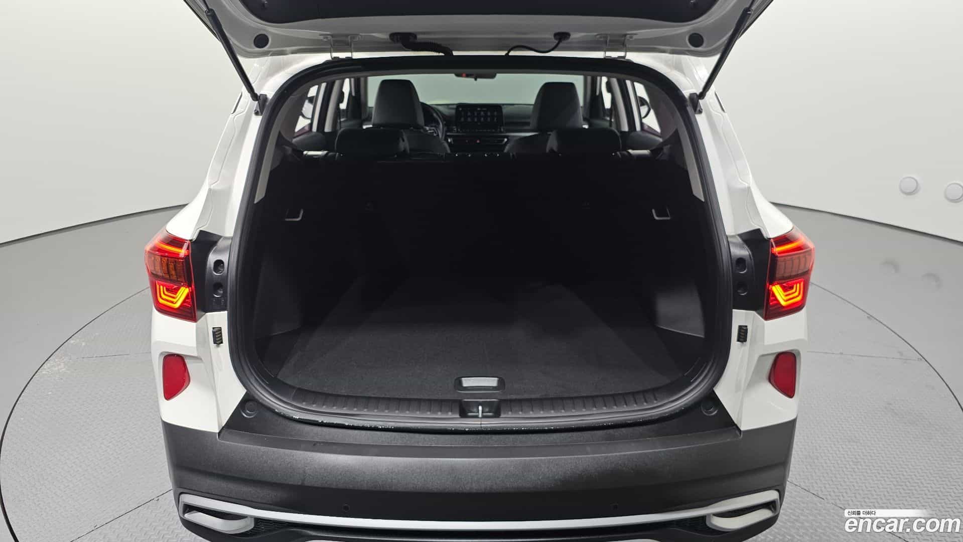 Seltos Kia 2020.3-OPTION-024