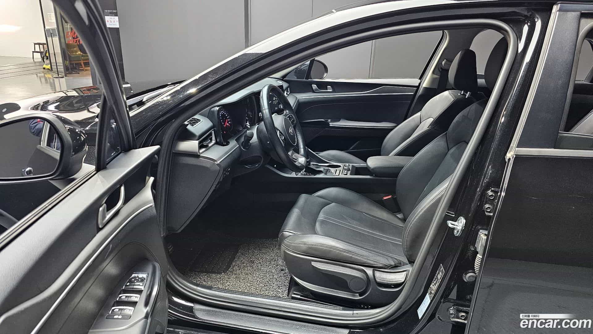 K5 Kia 2021.1-INNER-010