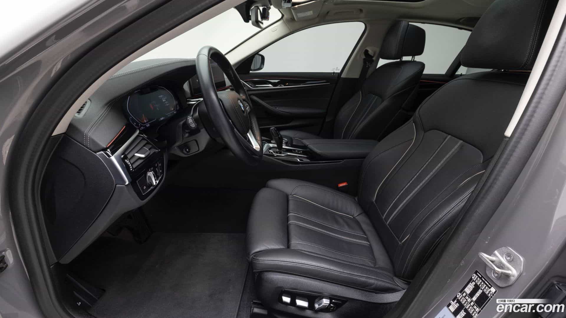 5-Series BMW 2022.3-INNER-010