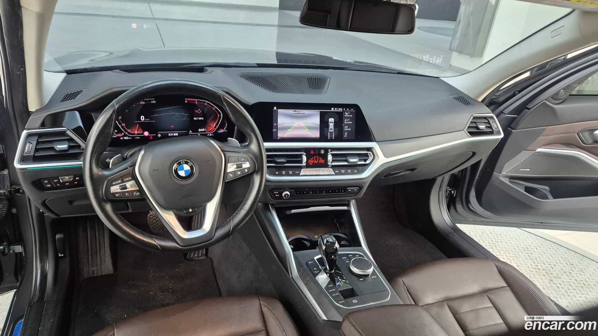 3-Series BMW 2019.7-INNER-007