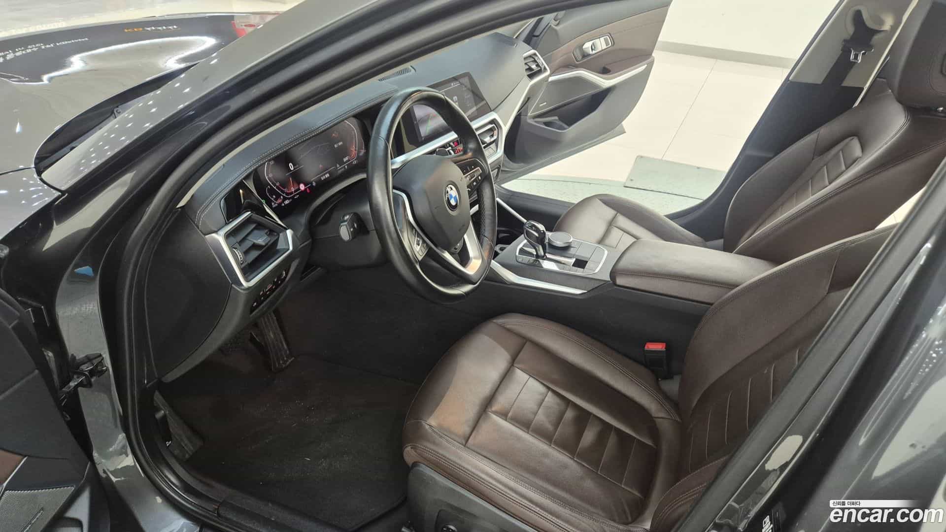 3-Series BMW 2019.7-INNER-008
