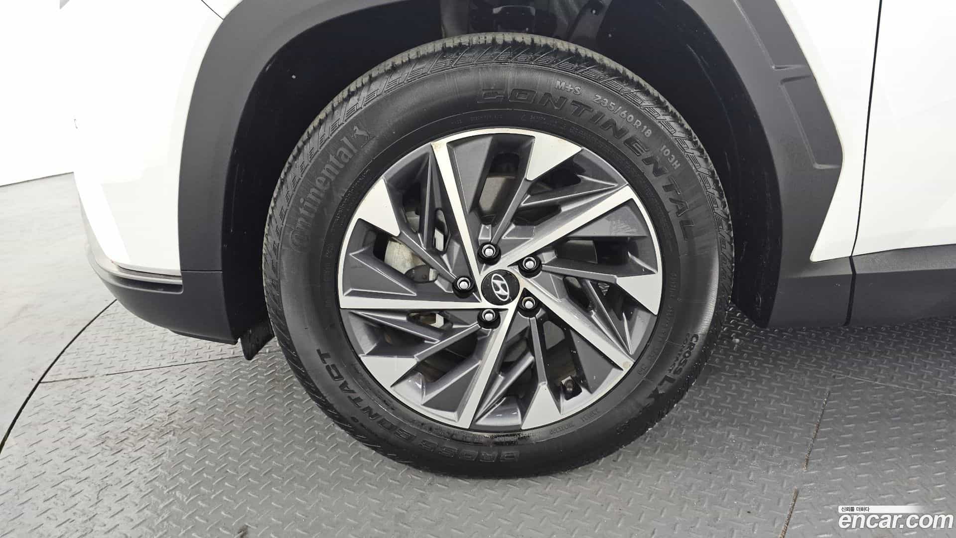 Tucson Hyundai 2020.10-OUTER-005