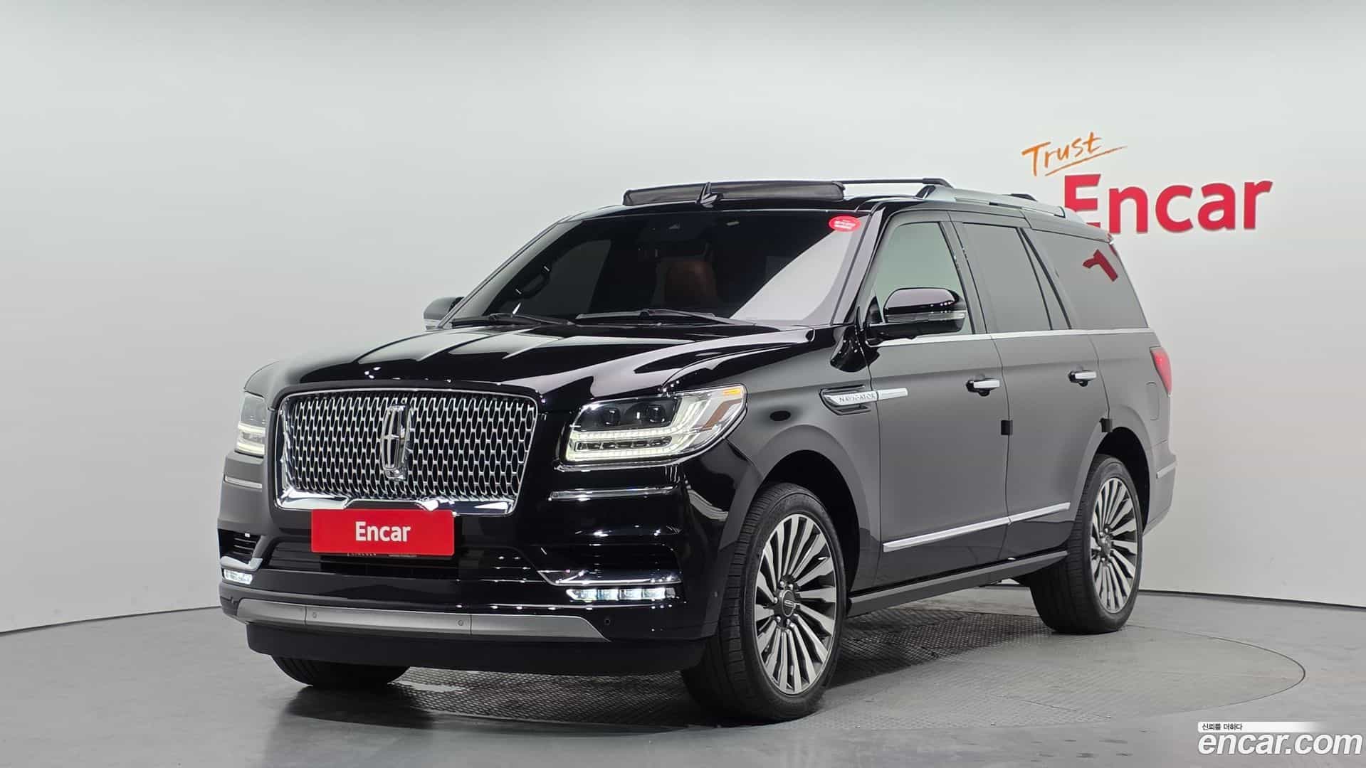 Navigator Lincoln 2021.4-OUTER-001