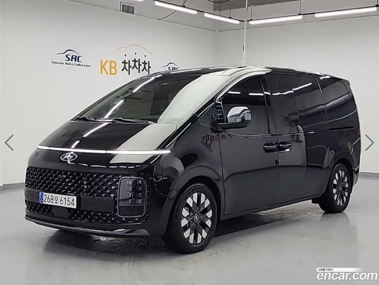 Main__Slider__Photo:Staria Hyundai 2023.6-0