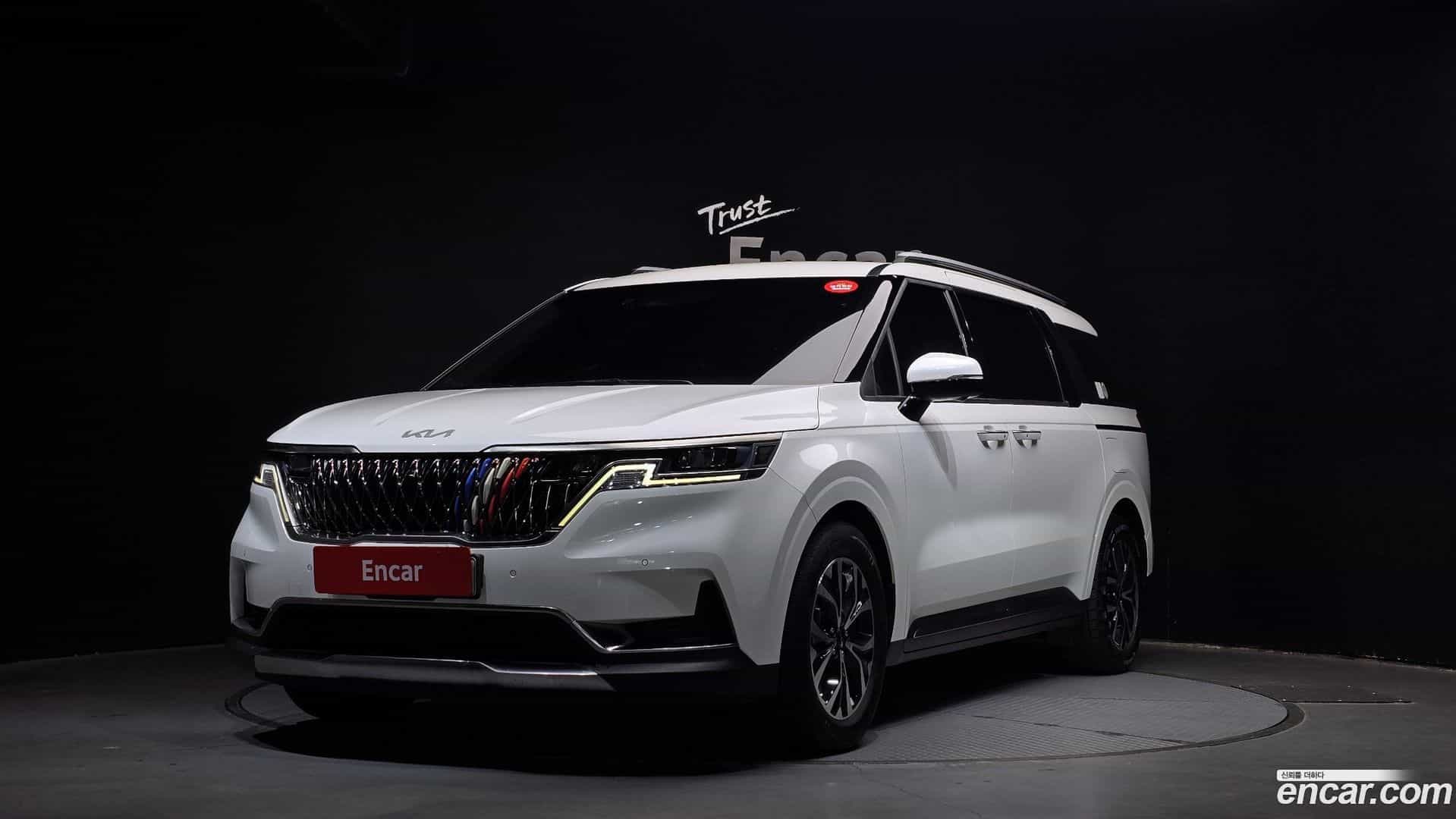 Canival Kia 2023.0-OUTER-001