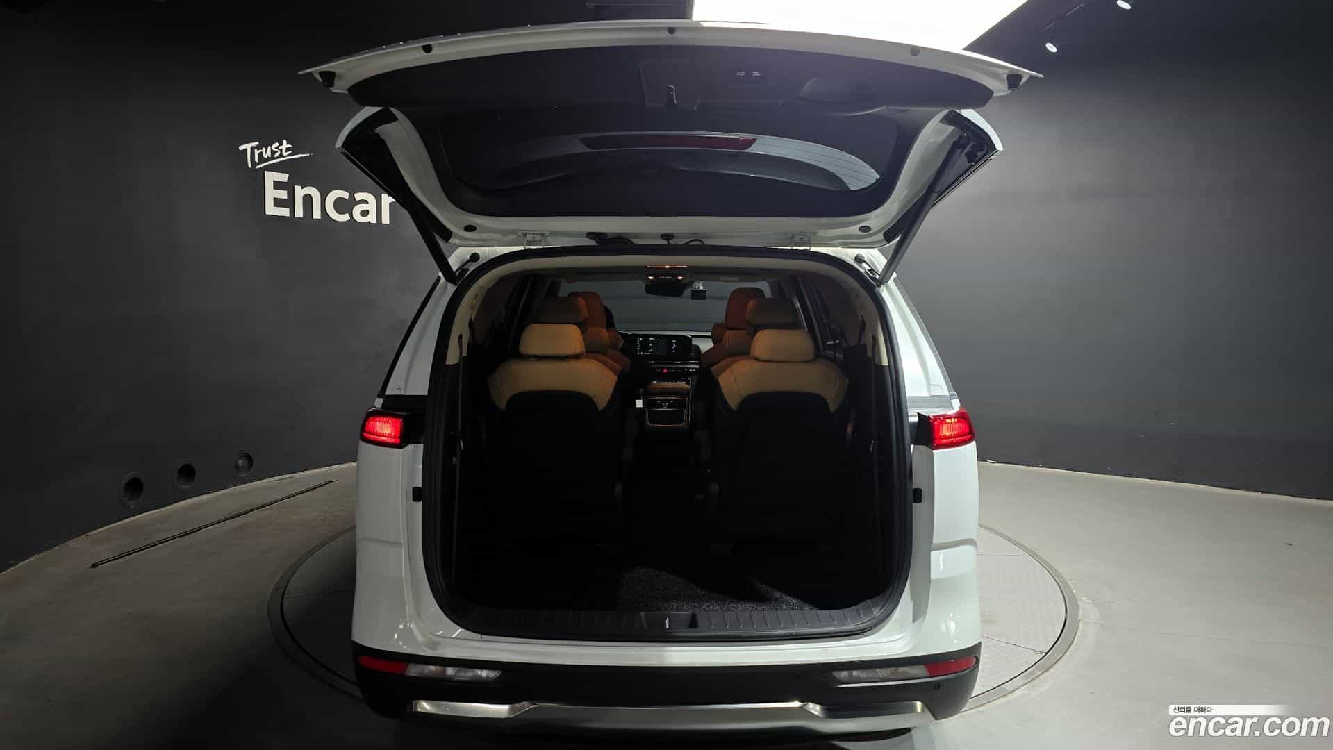 Canival Kia 2023.0-OPTION-024