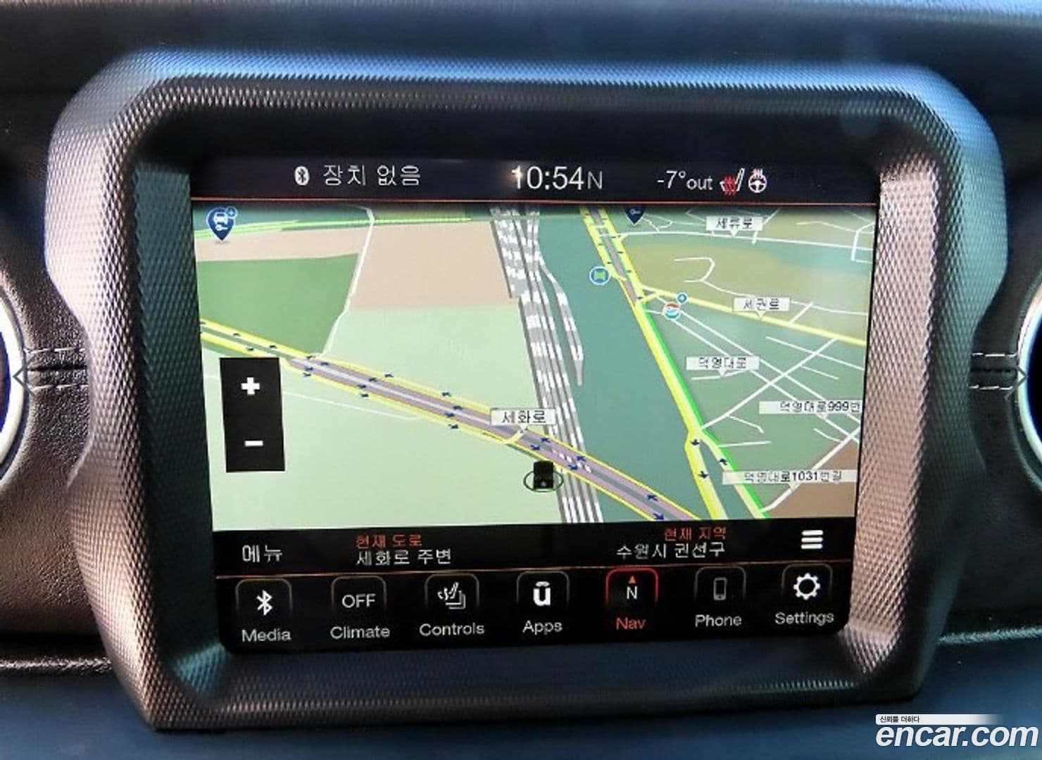 Main__Slider__Photo:Wrangler Jeep 2019.11-13
