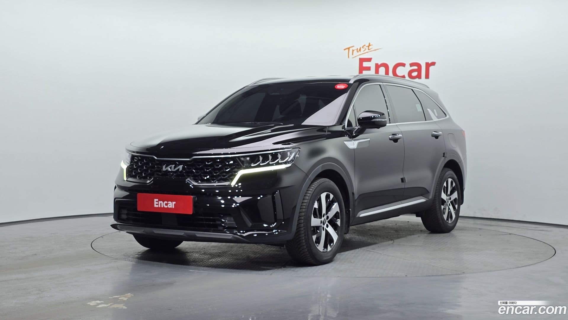 Main__Slider__Photo:Sorento Kia 2022.9-0