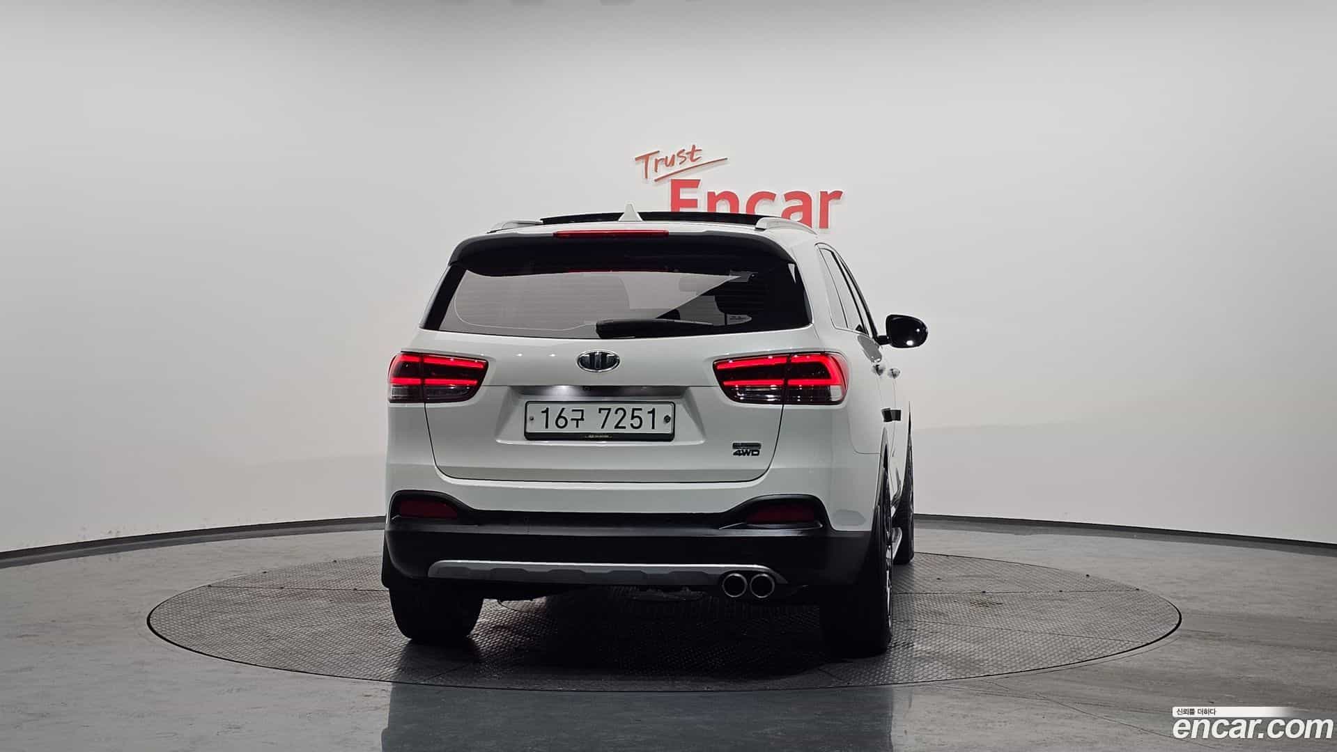 Sorento Kia 2015.6-OUTER-004
