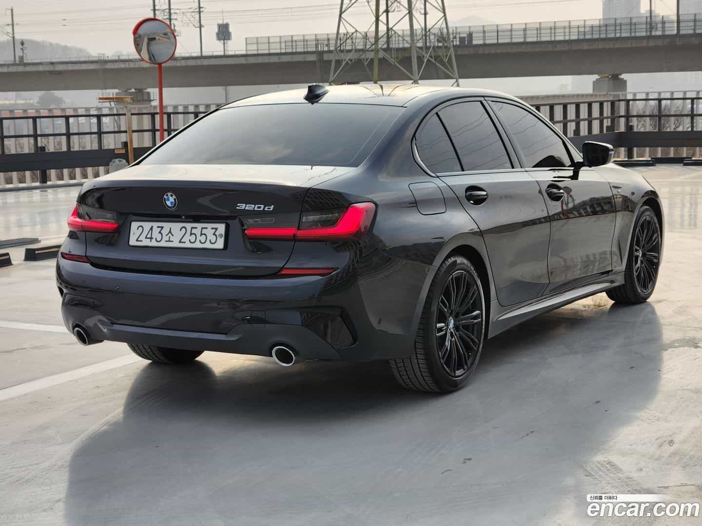 3-Series BMW 2019.6-OUTER-005