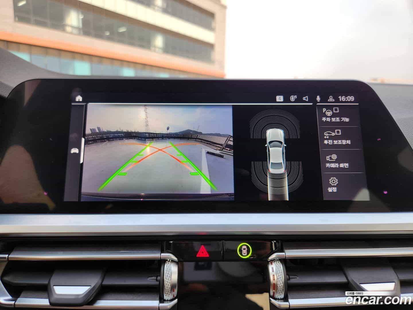 3-Series BMW 2019.6-INNER-007