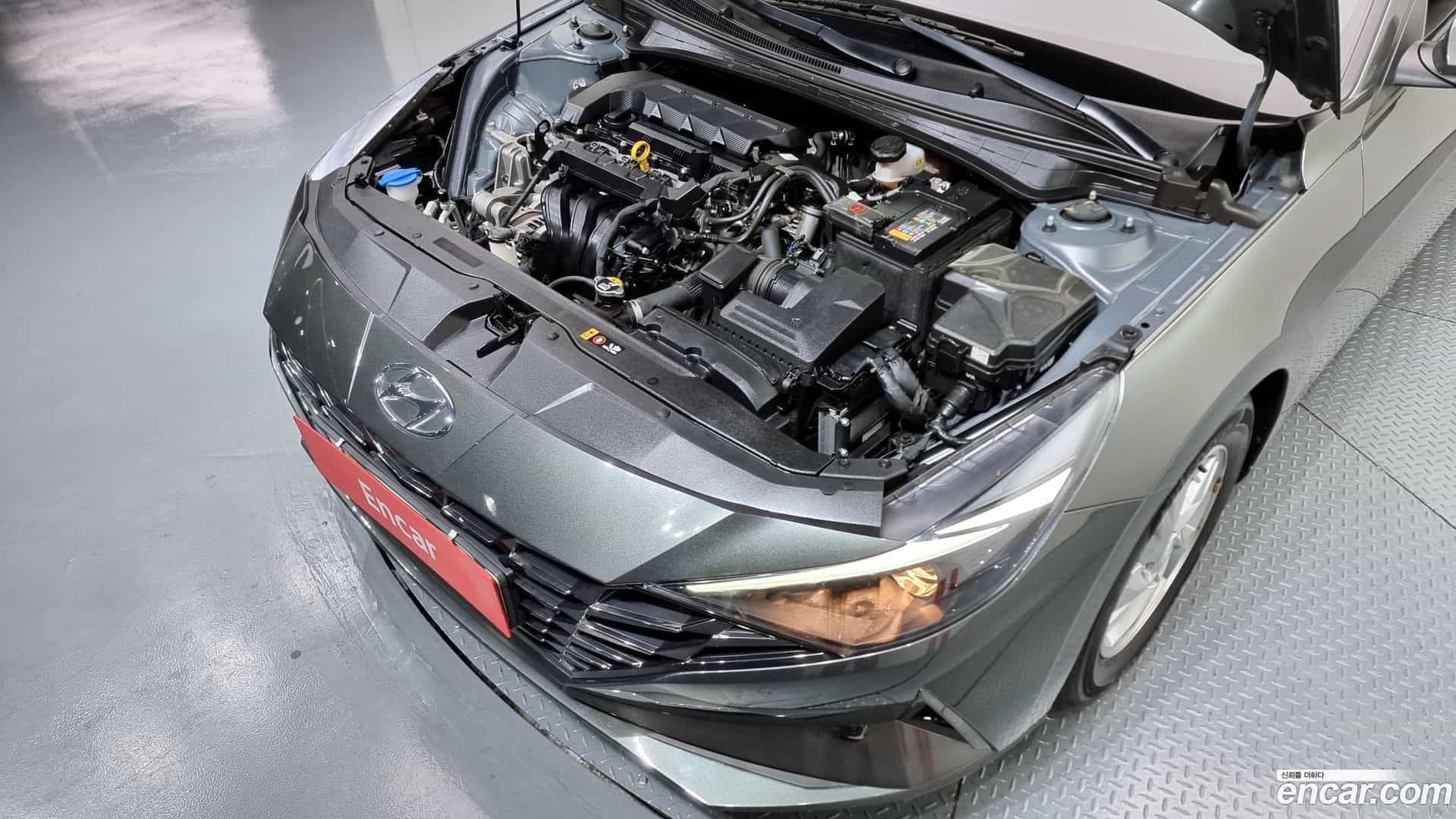 AVANTE Hyundai 2021.1-INNER-006
