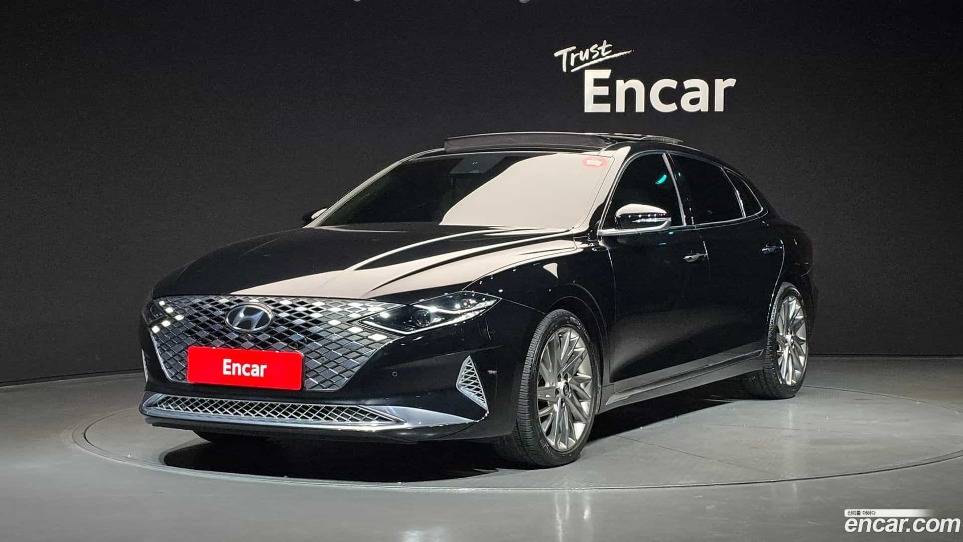 Grandeur Hyundai 2022.6-OUTER-001