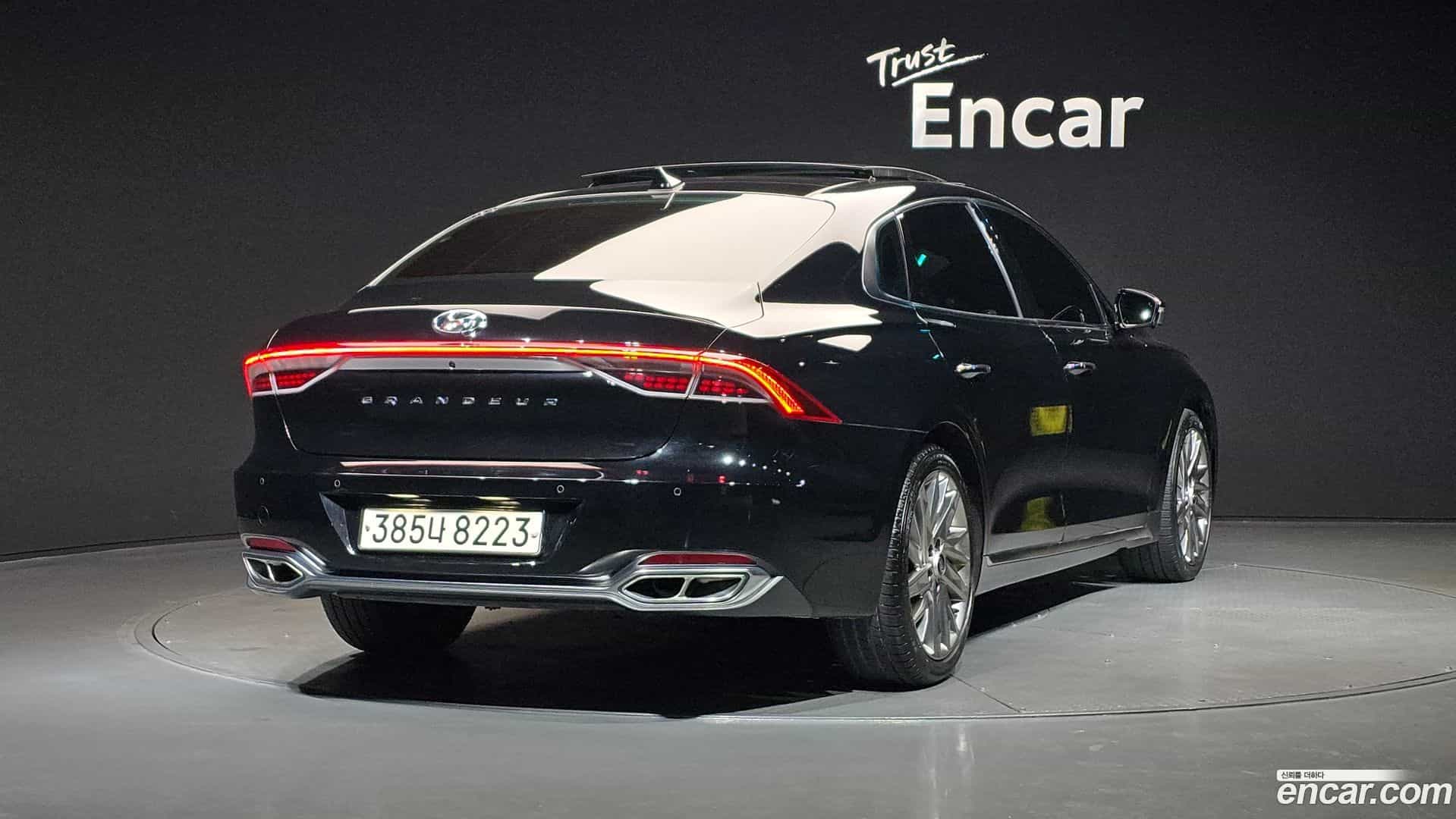 Grandeur Hyundai 2022.6-OUTER-002