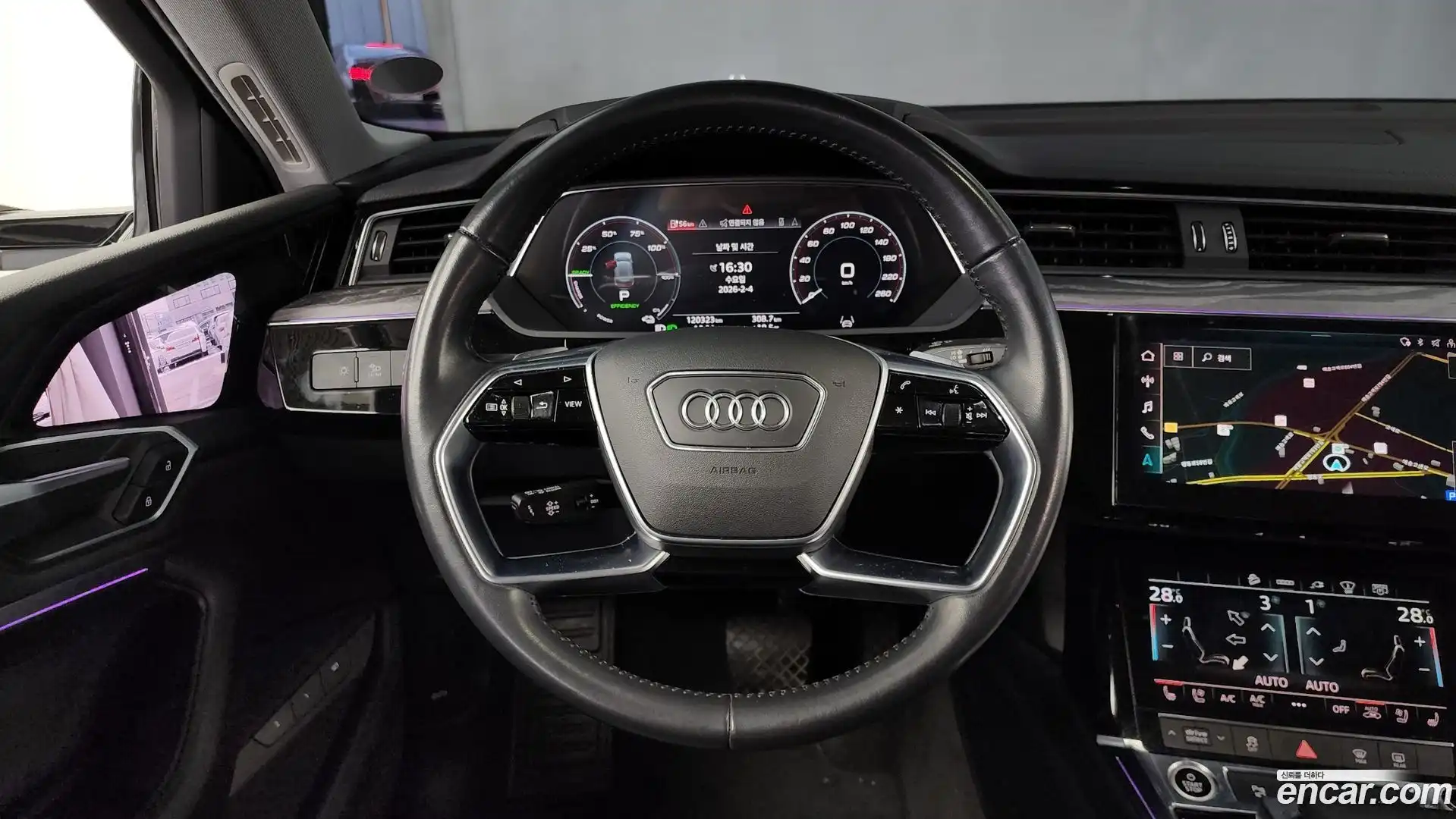 e-tron Audi 2021.10-OPTION-017