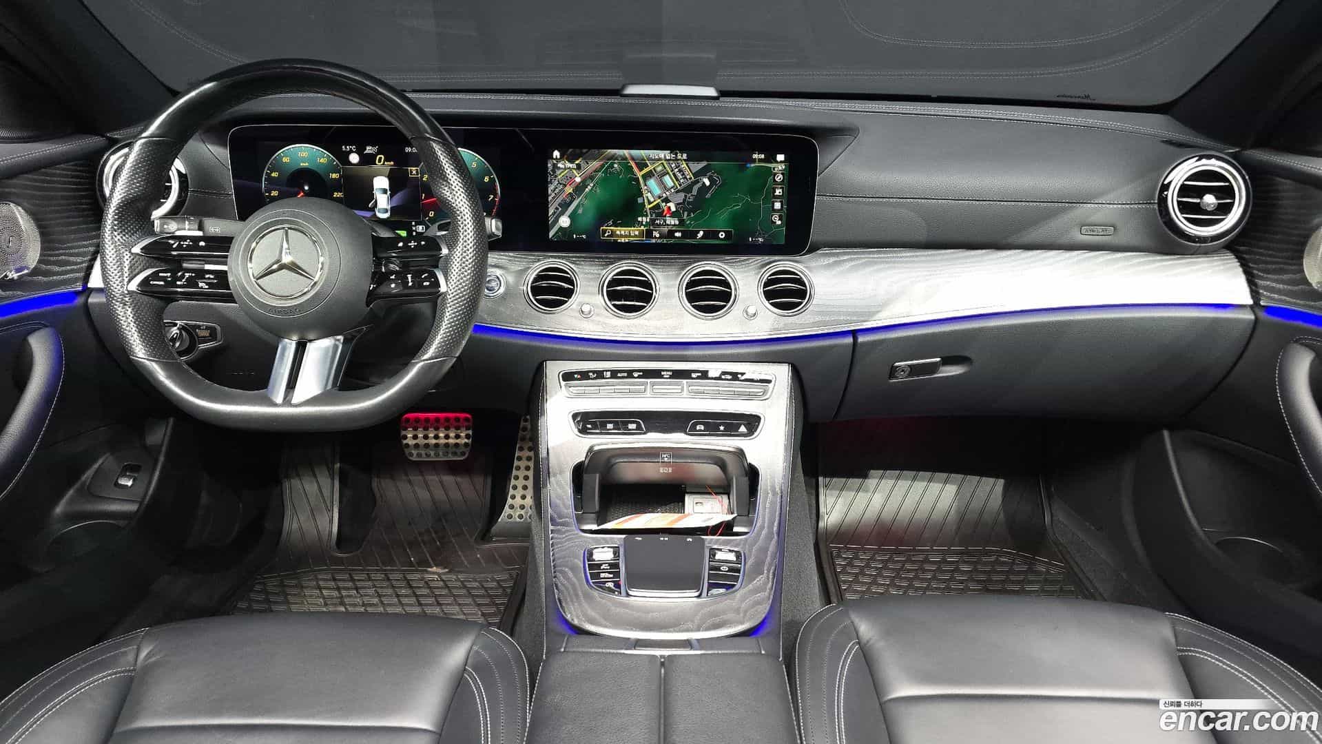 E-Class Mercedes-Benz 2021.2-INNER-007
