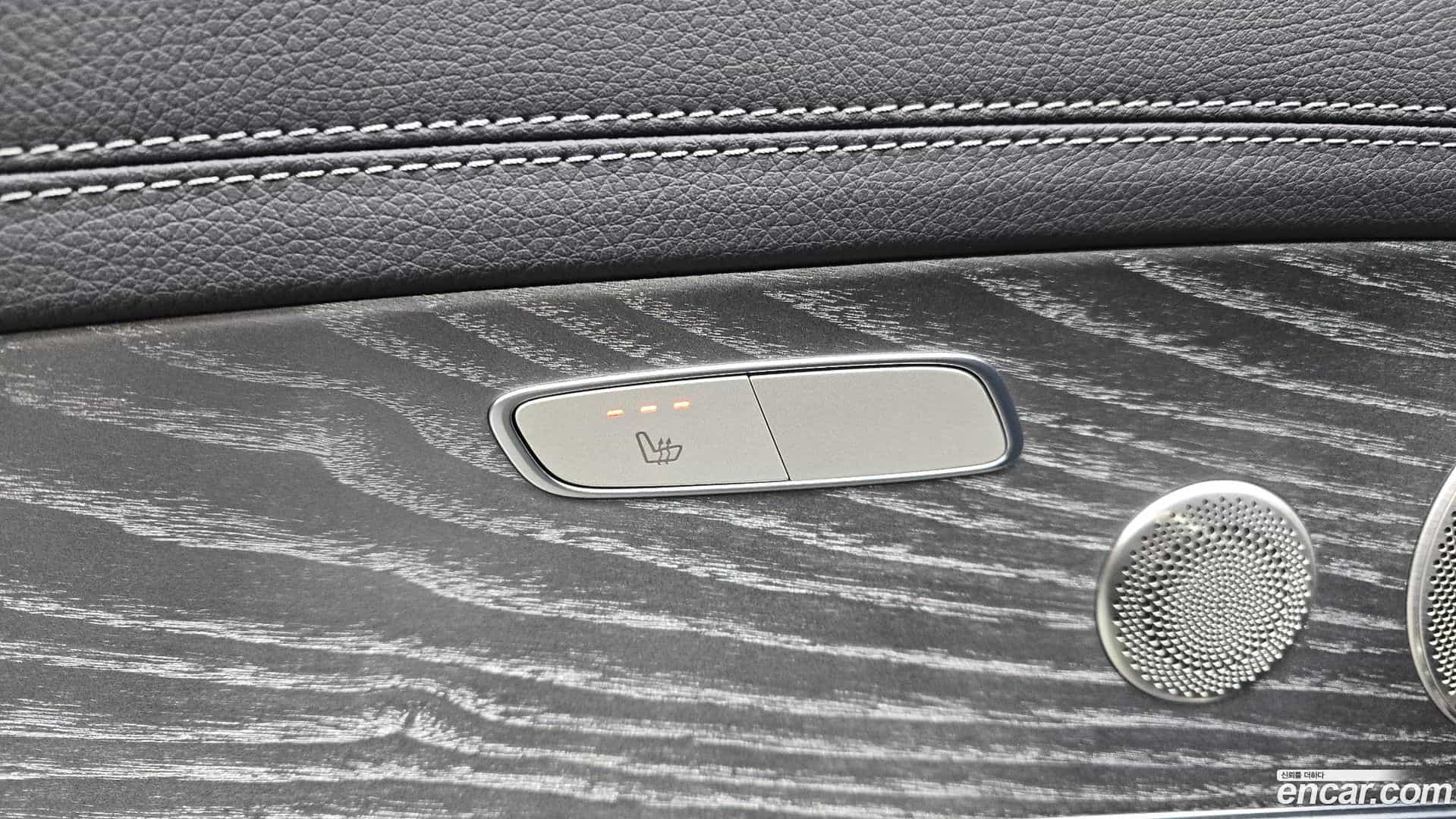 E-Class Mercedes-Benz 2021.2-OPTION-023