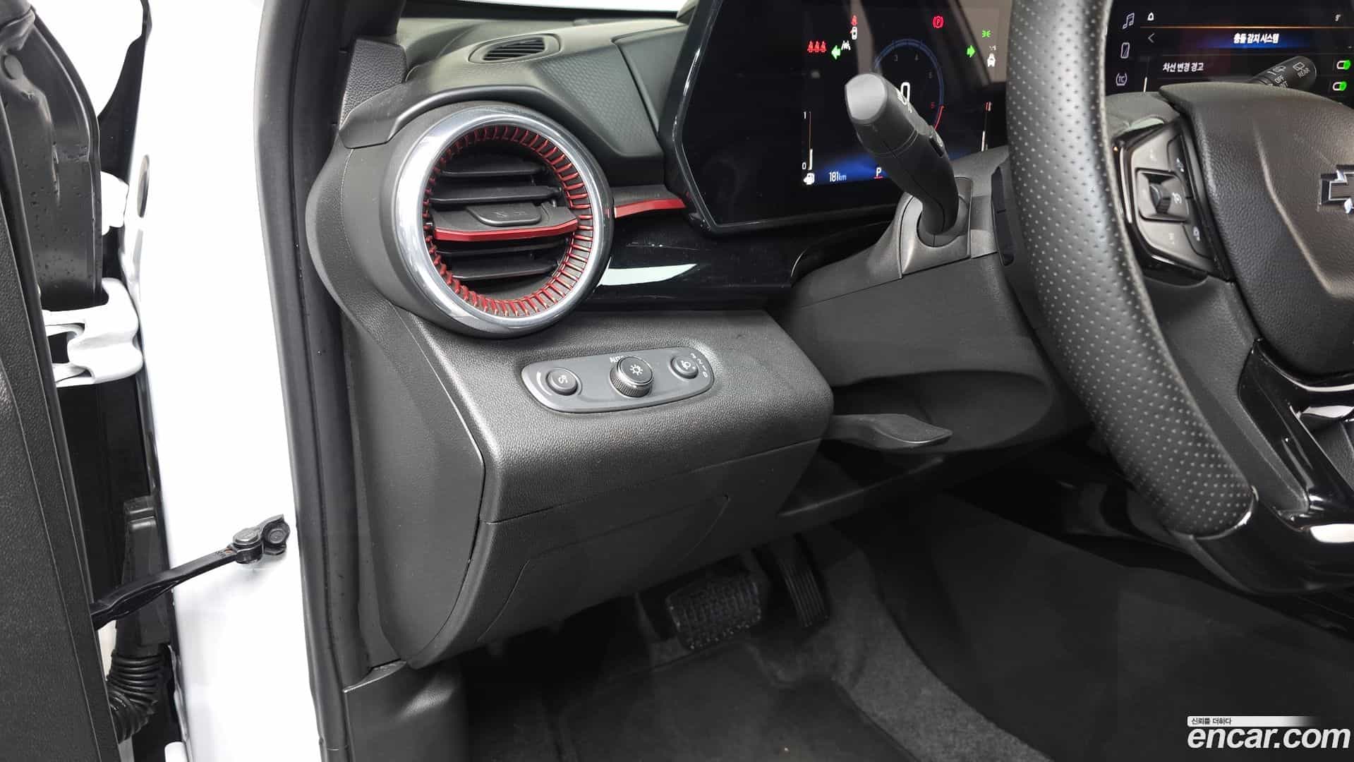 Trax Chevrolet 2023.6-OPTION-017