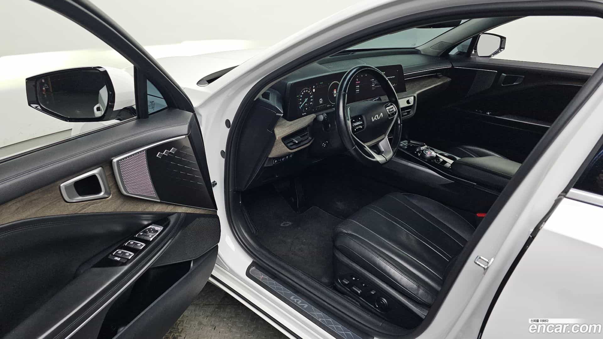 K8 Kia 2022.10-INNER-010