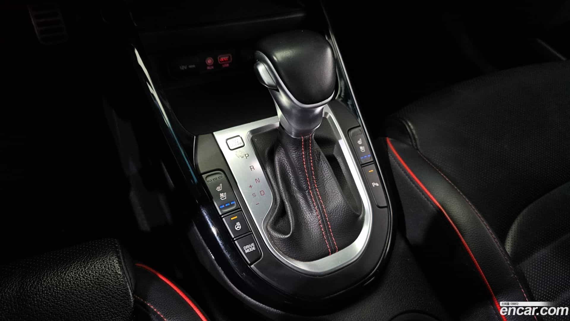 K3 Kia 2021.0-INNER-009