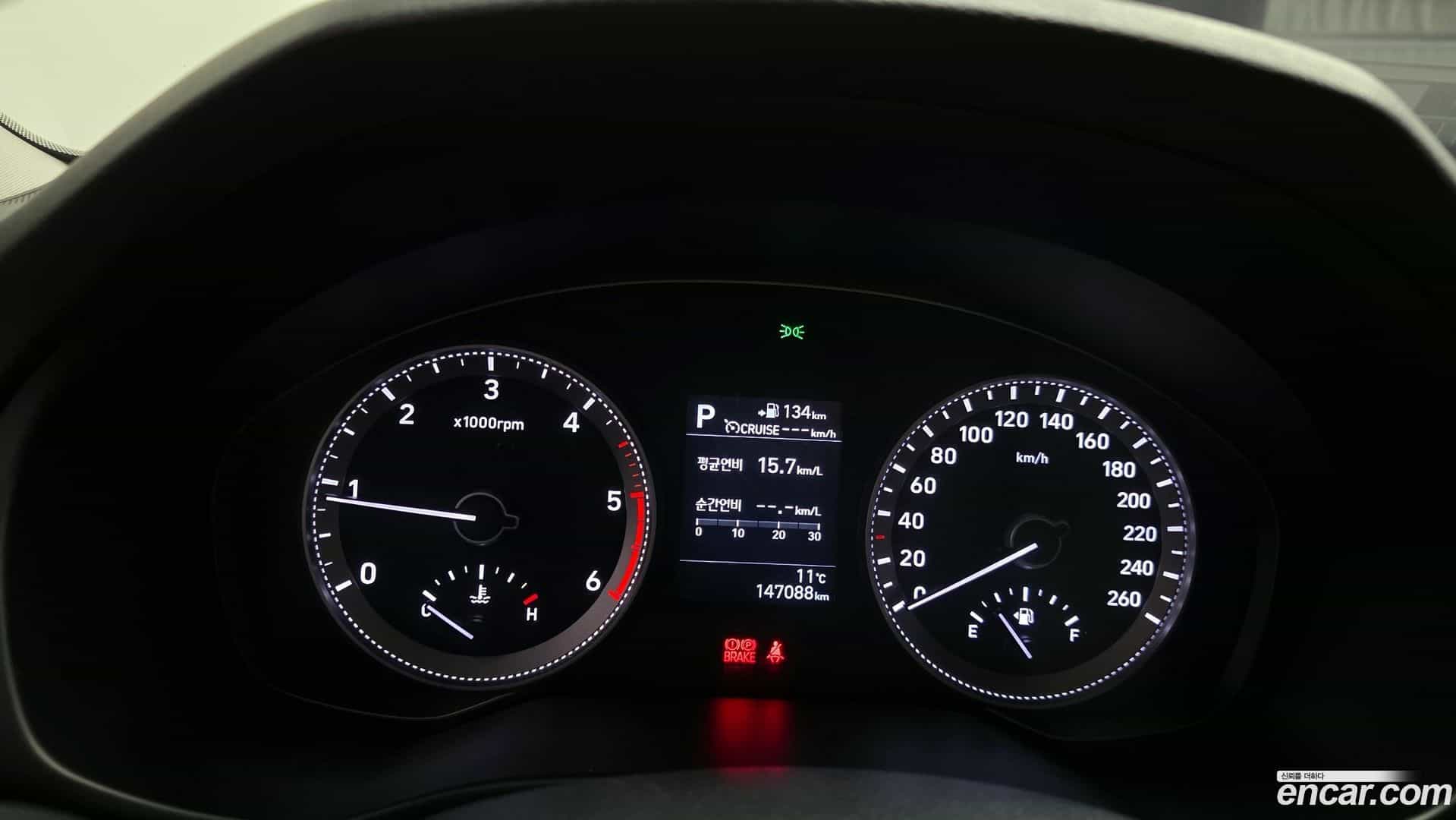 Grandeur Hyundai 2017.0-INNER-008