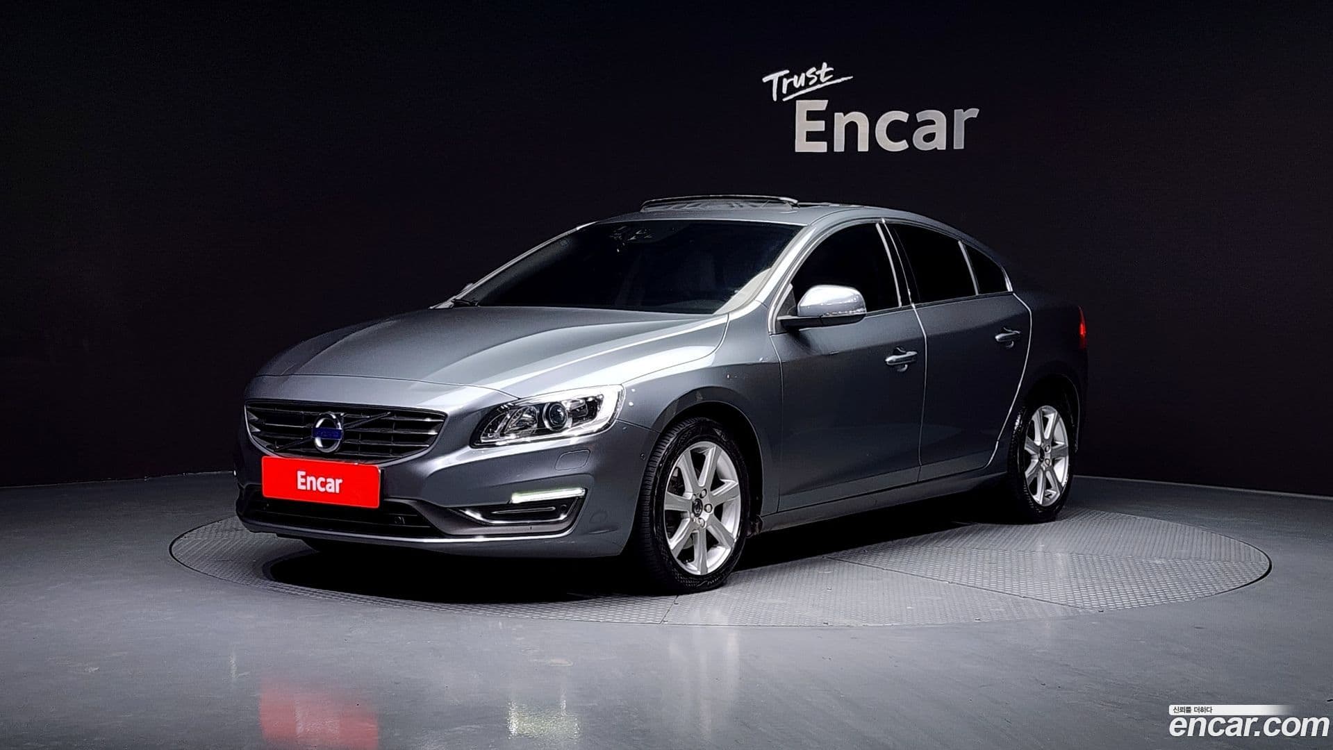 Main__Slider__Photo:S60 Volvo 2018.6-0