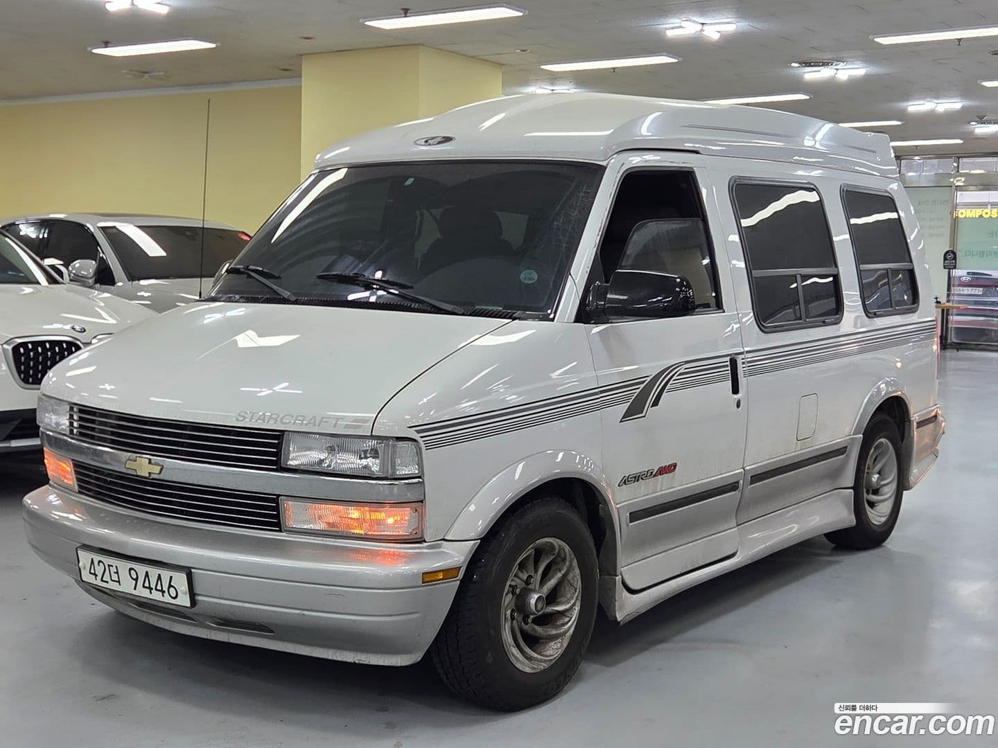Main__Slider__Photo:Astro Van Chevrolet 2002.3-0
