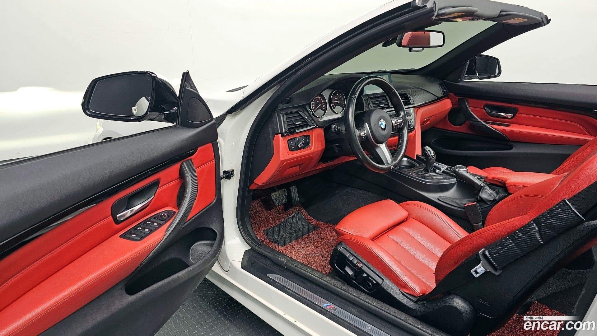 Main__Slider__Photo:4-Series BMW 2015.5-10