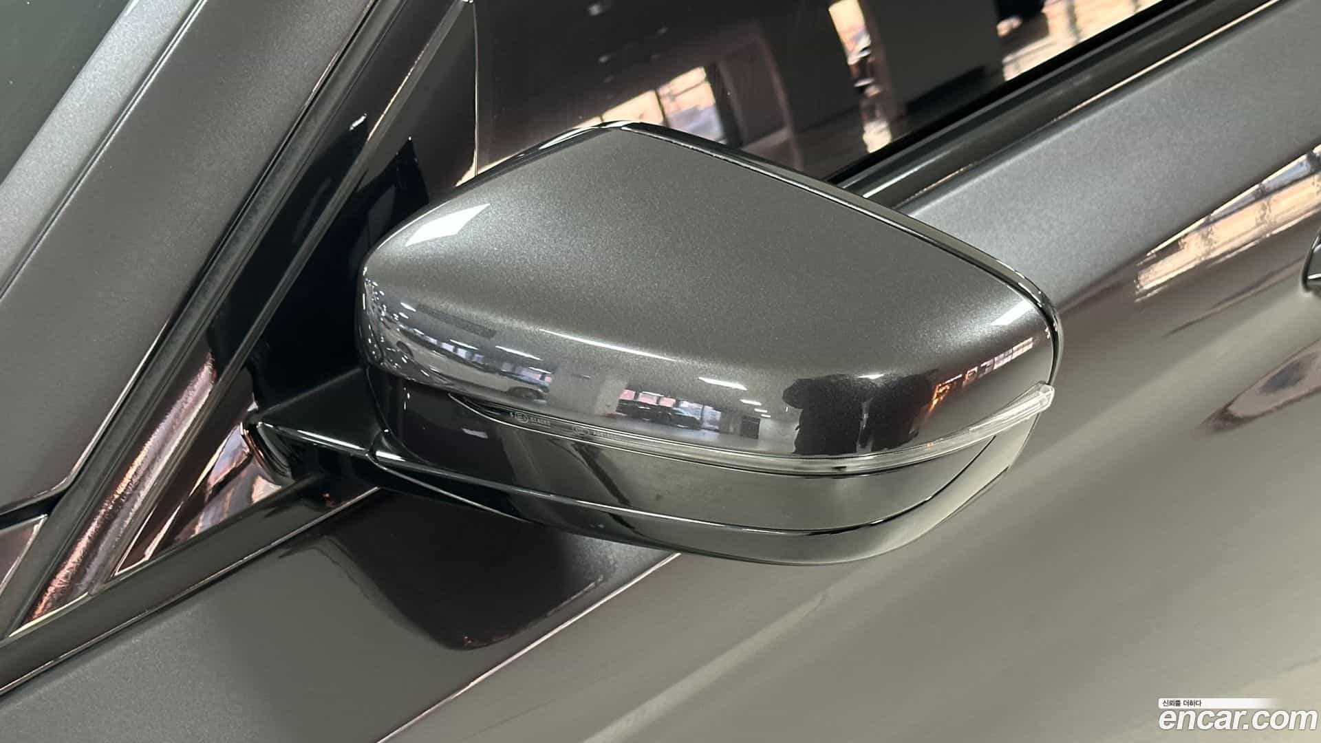 5-Series BMW 2023.0-OPTION-016