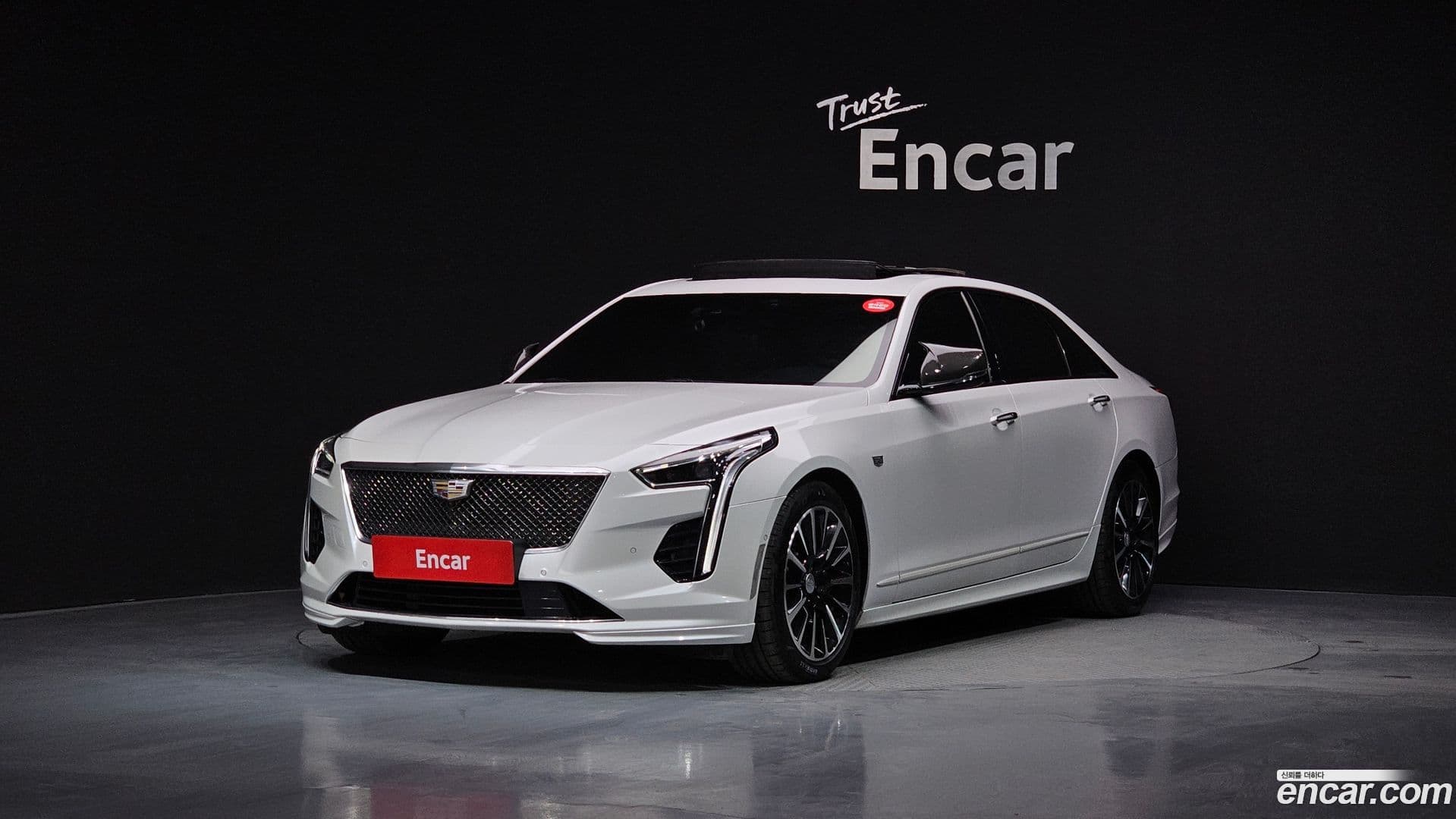 Main__Slider__Photo:CT6 Cadillac 2019.5-0
