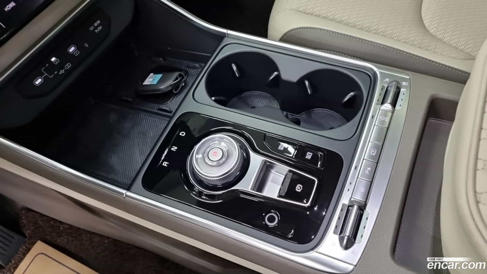 Canival Kia 2024.7-INNER-009